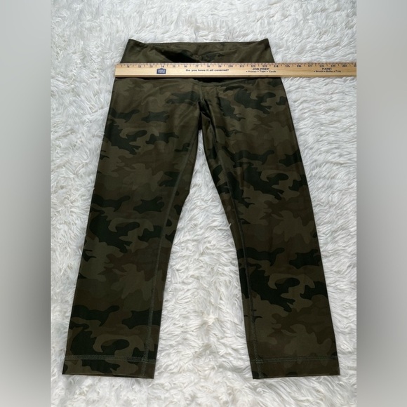 Lululemon | Align Il Crop Leggings | Heritage 365 Camo Green Twill Multi - Picture 7 of 8
